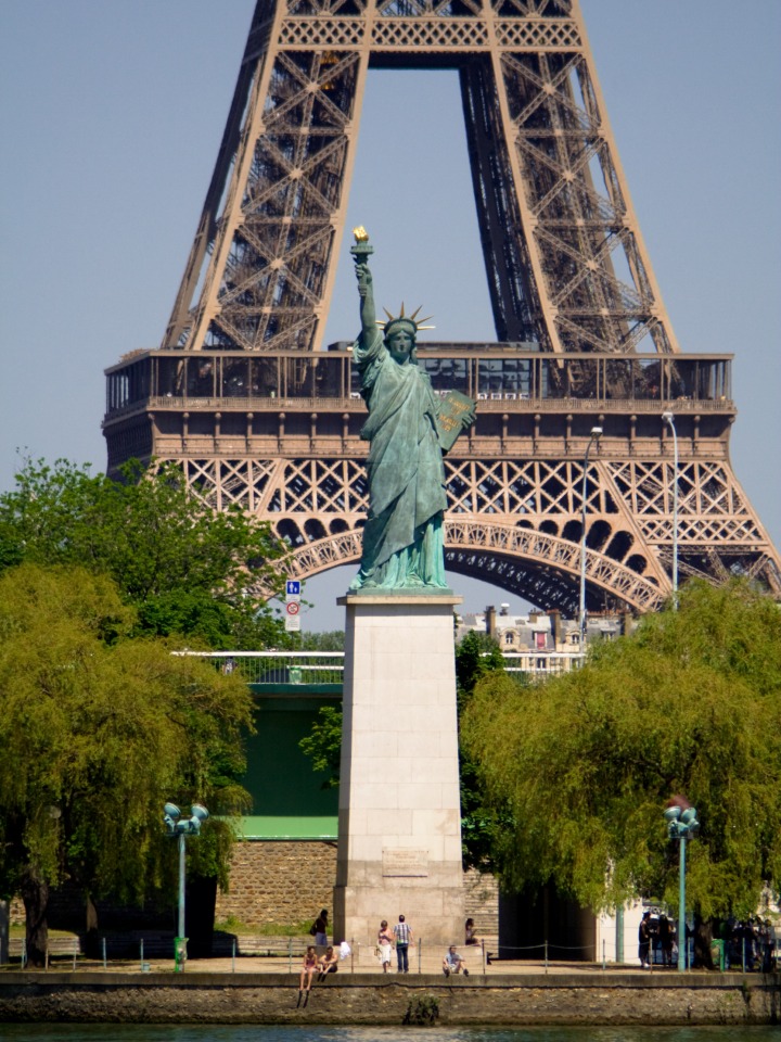 파리에 있는 자유의 여신상