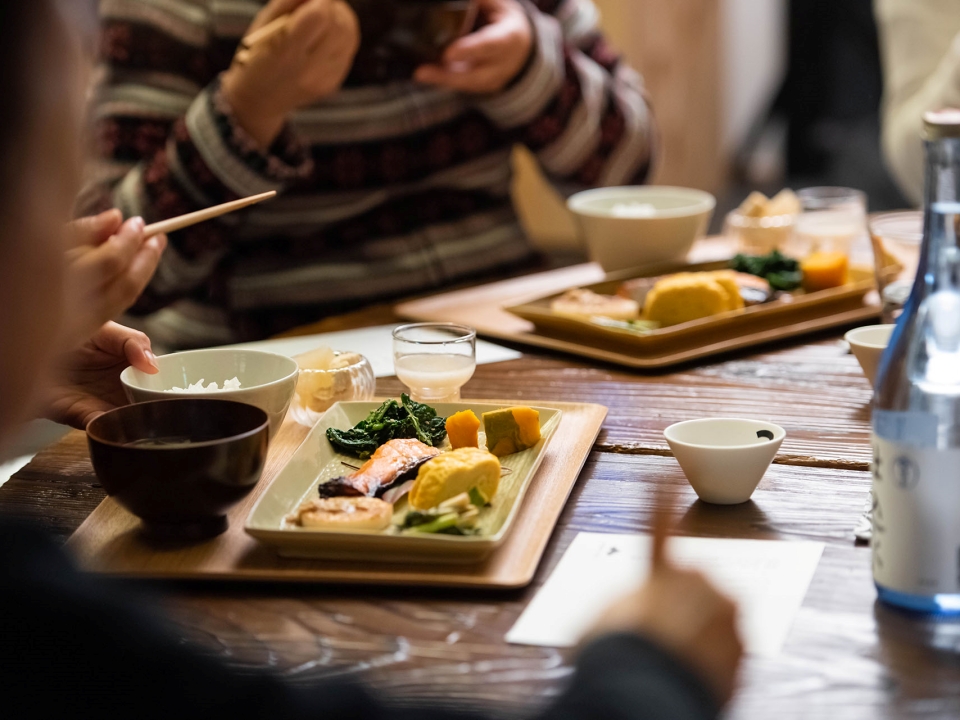 장인에게 배우는 일본 사케 양조 여행