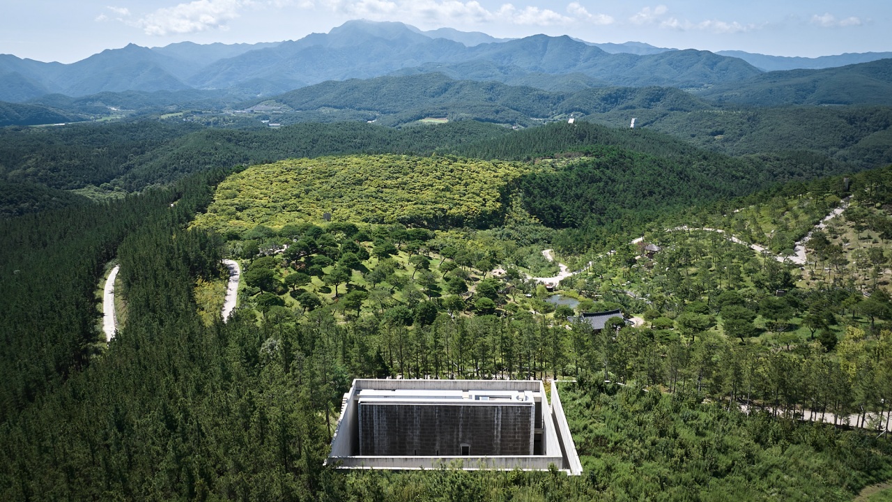 (이성임님 김천구미합류 결제용)[기차여행] 건축과 자연이 어우러진 사색의 숲, 군위 사유원 투어